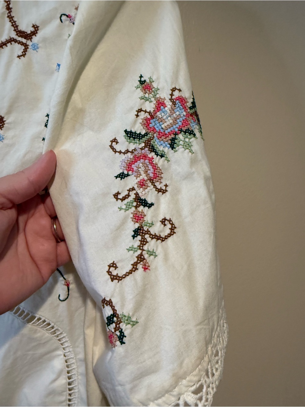 Jennifer & Grace Romantic Eyelet Embroidered Short Sleeve Tie Front Blouse L - Picture 7 of 9